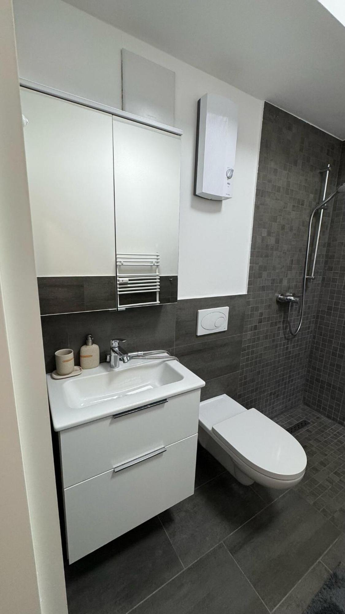 Deluxe Studio-Daisy Apartment Cologne